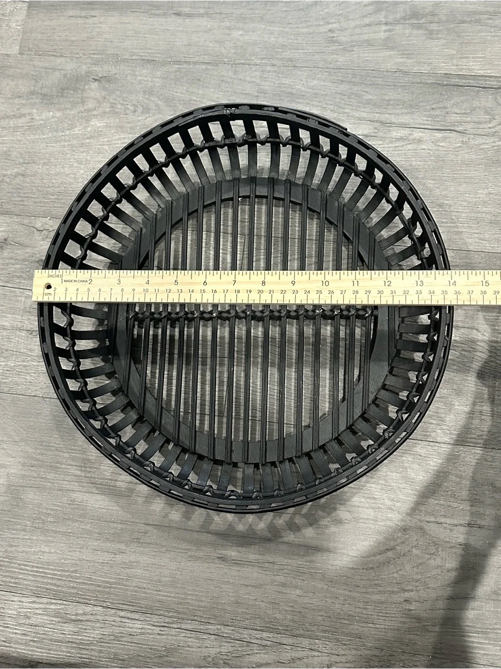 Stratton Home decor round decorative tabletop tray